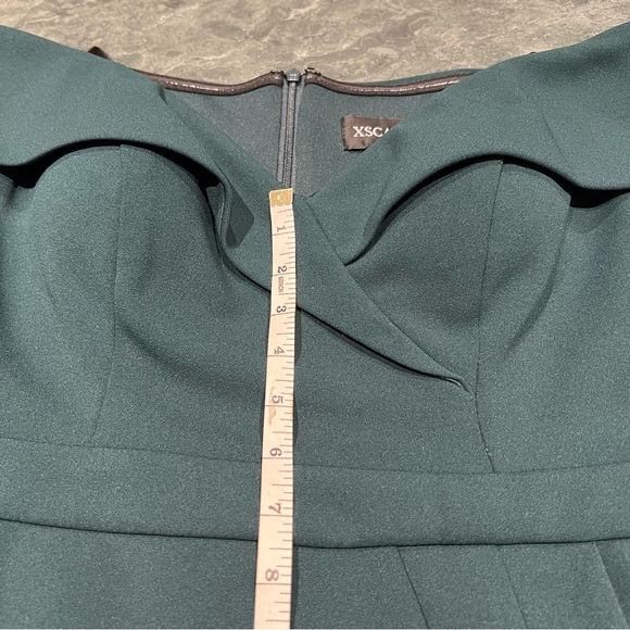 XSCAPE Dress Emerald Pine Green Prom Size 10 NWT Off-The-Shoulder Peplum Gown - Picture 10 of 16